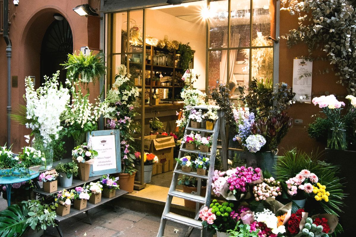La boutique Sauvane, seaux de fleurs coupées